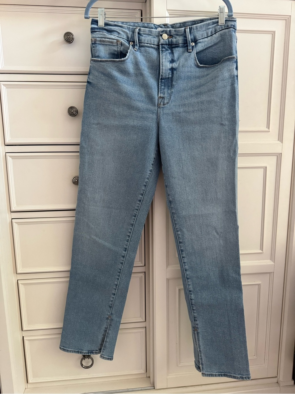 Good American Light Blue Straight-Leg Jeans